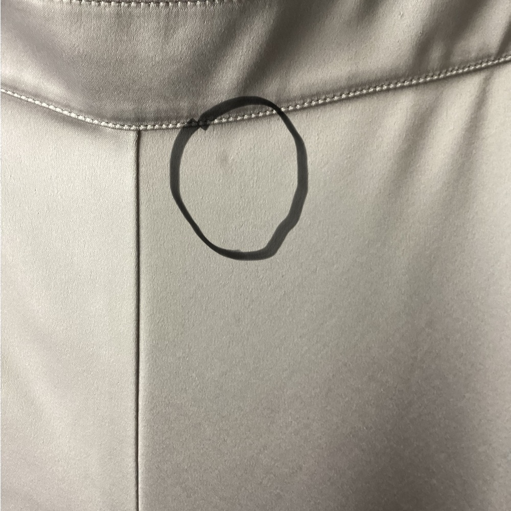 St. John Elegant Gray/Silver Satin Pants - Picture 7 of 12